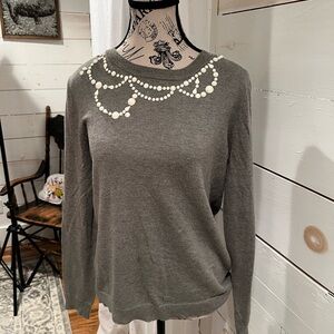 J. Crew necklace teddie Gray Sweater with Pearl Embellishments, medium, EUC